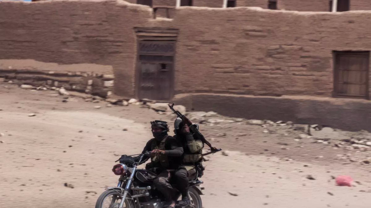 فضيحة: الإمارات تعيد تدوير فيديوهات إرهابية قديمة للتضليل... واليمن يكشف الخطة الخطيرة!