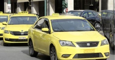 إضراب جديد يعطل خدمات سيارات الأجرة فى أثينا لمدة يومين