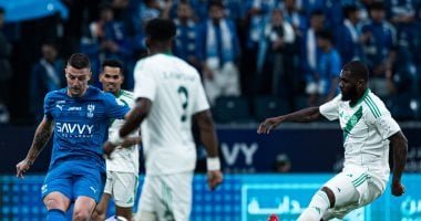 الهلال ضد الأهلي .. التعادل السلبي يحسم الشوط الأول من قمة الدوري السعودي