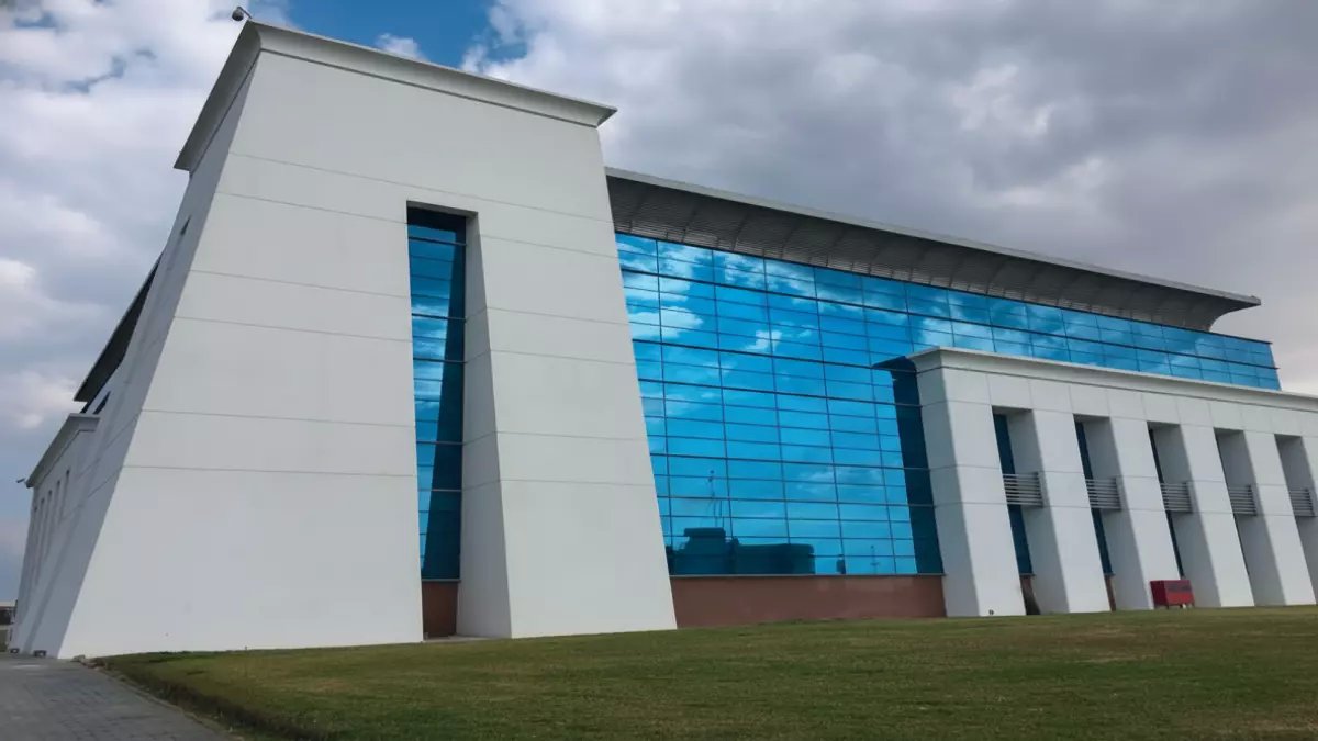 عاجل: المزاد الإلكتروني الأول الذي يُعيد تشكيل اتصالات مصر… سر إقبال 30 شركة كبرى على أرقام مثل 999 و777!