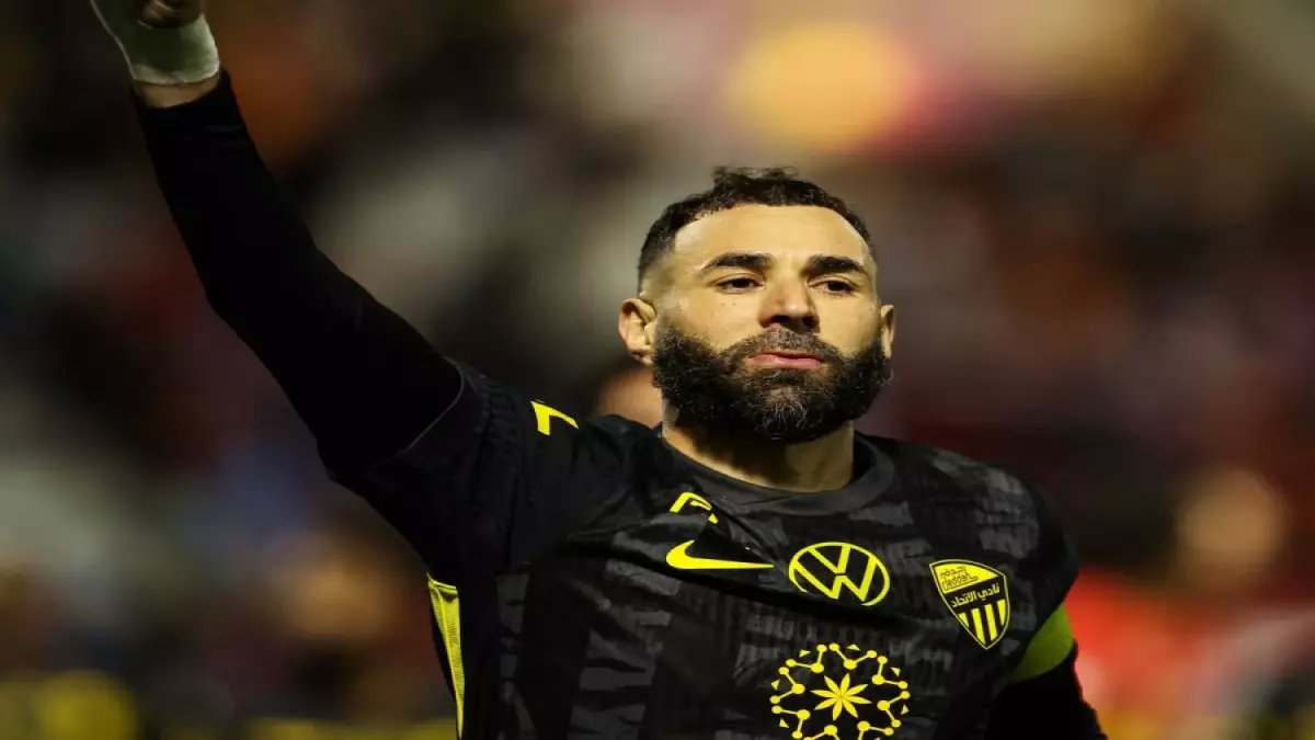 عاجل: الهلال يخطف بنزيما من الاتحاد في صفقة مدوية - والقنبلة الكبرى قادمة!