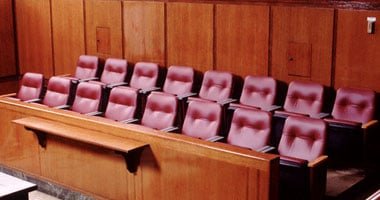 فرنسا تصدر أوامر استدعاء ضد إسرائيليتين عرقلتا المساعدات لغزة وحرضا على الإبادة الجماعية فى القطاع