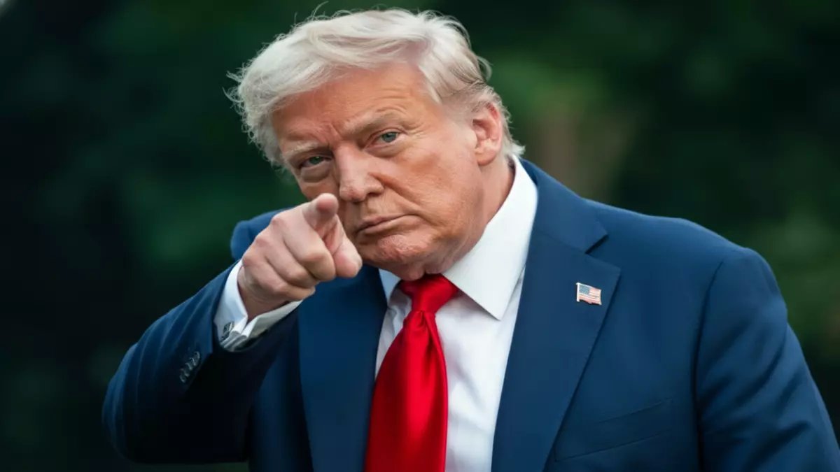 عاجل: ترمب يهدد مقدم الغرامي بالمحاكمة بسبب نكتة إبستين الصادمة... والوثائق الجديدة تشعل الجدل!