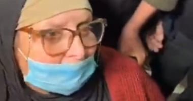 سيدة فلسطينية عائدة إلى غزة: المصريون قاموا بالواجب معانا.. فيديو