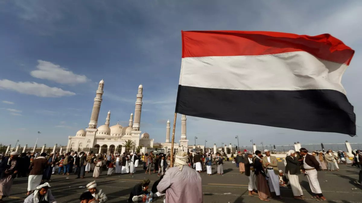 عاجل: مجموعة يمنية تحطم الاحتكار السعودي وتخطف لقب "أفضل صاحب عمل" في الشرق الأوسط!