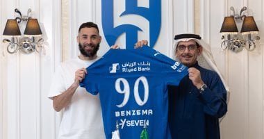 بالرقم 90.. الهلال السعودي يقدم كريم بنزيما لوسائل الإعلام.. صور
