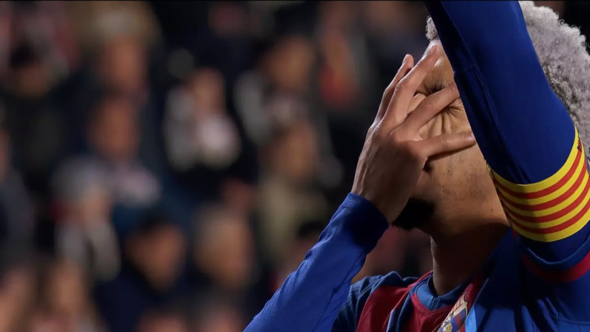 صادم: رد فعل فليك المجنون على هدف أراوخو الذي أبكى جماهير برشلونة - عاد من الأزمة بطريقة تاريخية!