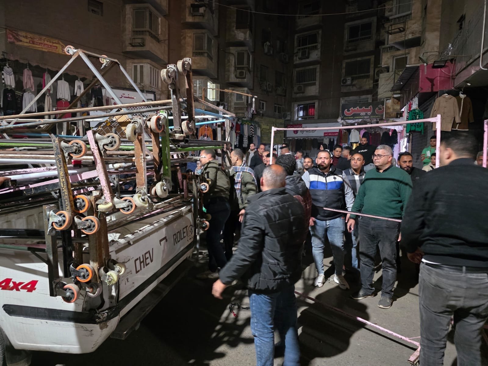 الجيزة تحسم فوضى شارع العريش