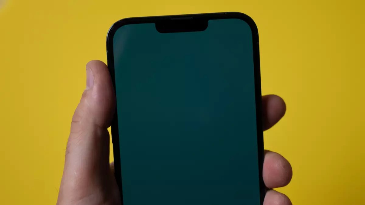 عاجل: واتساب يُنهي دعمه لـ 15 هاتفاً شهيراً… إليك قائمة الأجهزة التي ستتوقف نهائياً خلال ساعات!