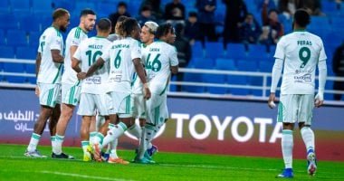 الأهلي يتسلح بالتاريخ في مواجهة الحزم بالدوري السعودي الليلة