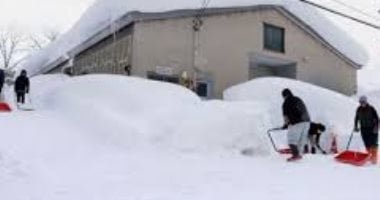 35 قتيلاً وحوالى 400 مصاب بسبب انهيارات ثلجية فى اليابان.. فيديو