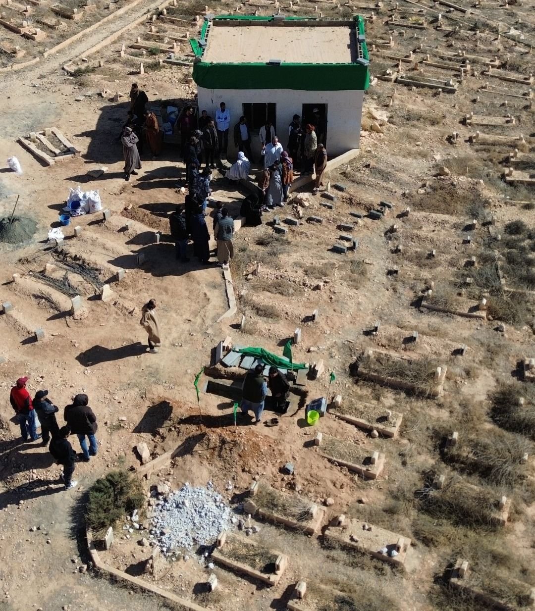 قبر سيف الإسلام