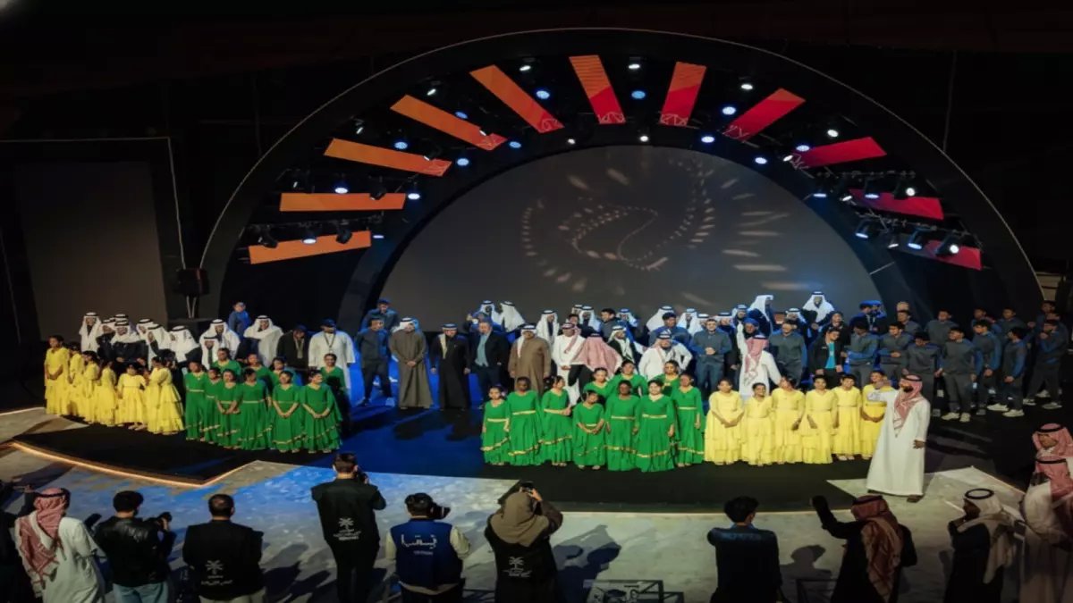 شاهد: لاعبو الفتح يكتشفون كنوز الأحساء في مهرجان التمور... والألتراس يبدع في مفاجأة جماهيرية!