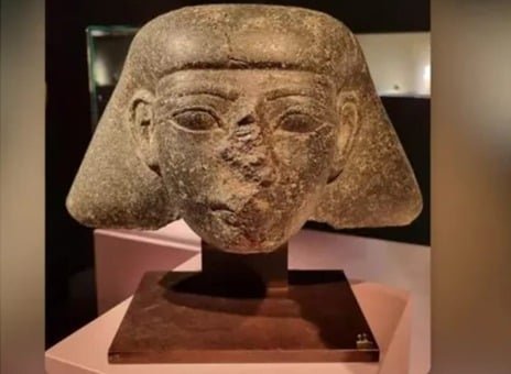 حجر الجرانوديوريت (1) حجر الجرانوديوريت (1)