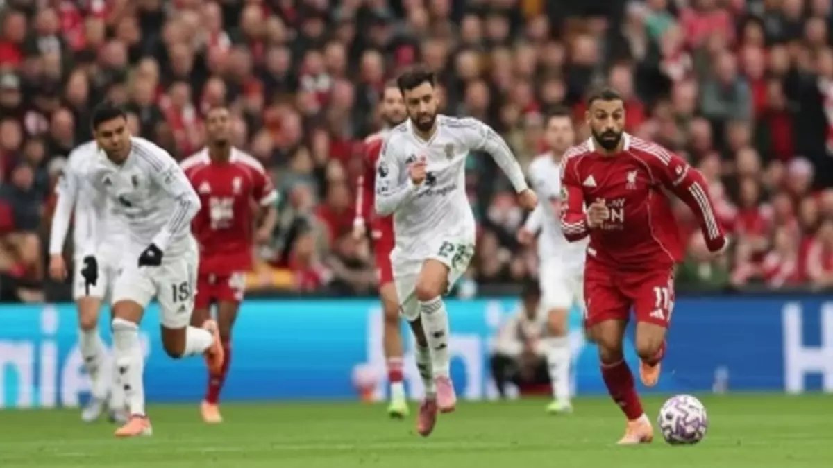 عاجل: محمد صلاح يهز الدوري الإنجليزي بإحصائيات جنونية... والمفاجأة في ترتيب المراوغين!