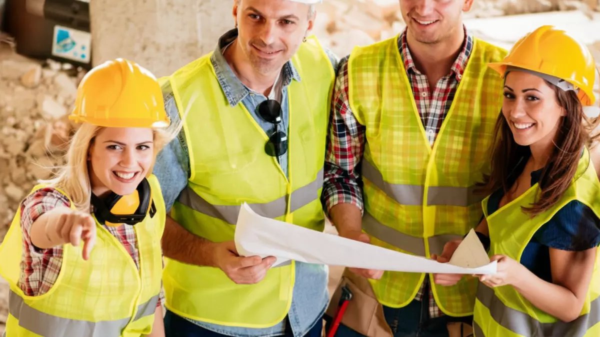 حصري: شركة كبرى تعلن عن 13 وظيفة قيادية في النفط العُماني… رواتب مغرية واستقرار حتى 2026 للمؤهلين فقط!