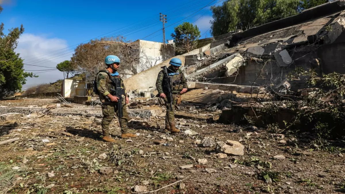 عاجل: إسرائيل ترش مبيدات سامة في لبنان.. تركيزات تصل لـ30 ضعف المسموح!