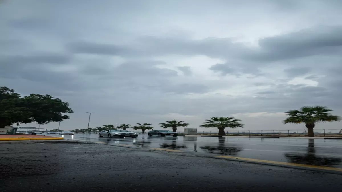 عاجل: طوفان مائي يضرب السعودية… مكة تسجل رقماً قياسياً صادماً: 32.6 ملم في يوم واحد!