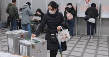 بدء التصويت فى انتخابات تشريعية مبكرة باليابان