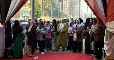 المدارس تبدأ استلام أوراق التقدم لامتحانات الثانوية العامة من الطلاب