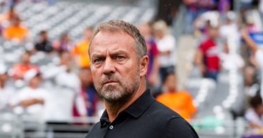 برشلونة ضد مايوركا.. فليك يربط مستقبله فى كامب نو بنتائج انتخابات البارسا