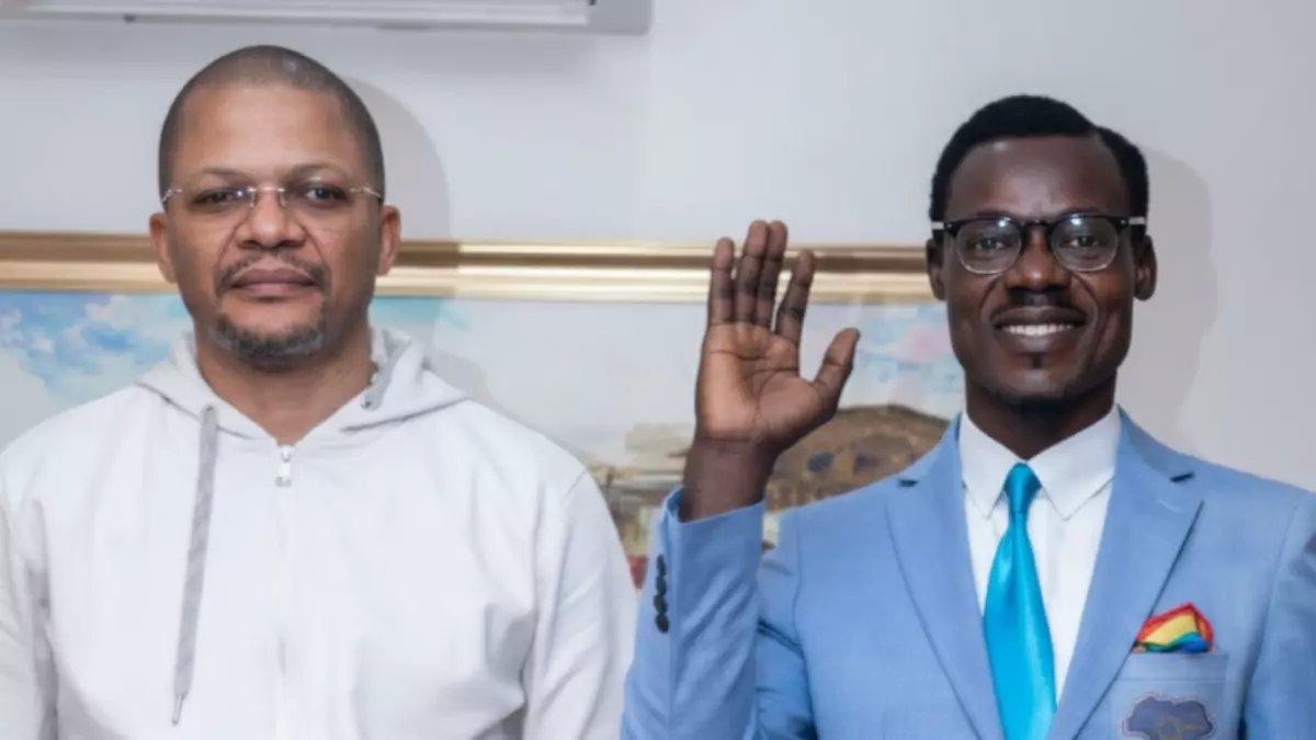 صادم: الكونغو تكرم مشجعاً بسيارة ومنزل ومكتب... هذا ما فعله ليستحق كل هذا!