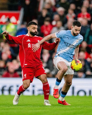 محمد صلاح خلال مباراة ليفربول ومان سيتى