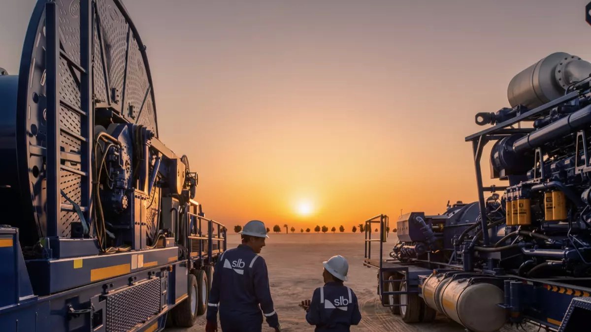 مطلوب عاجلاً: مدرب تكنولوجيا معلومات للعمل مع عمالقة الطاقة العالمية SLB في سلطنة عمان… برنامج تدريبي عملي 14 يومًا يغير مسار مهني!