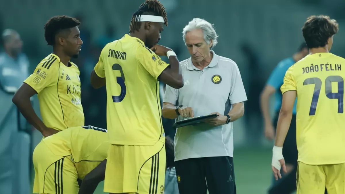 عاجل: النصر يغزو تركمانستان بـ رونالدو... والشوارع تتحول لأصفر العالمي!