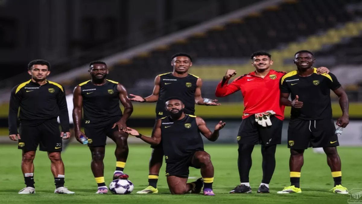 عاجل: الشنقيطي يعود من الإصابة ويشعل آمال الاتحاد قبل صدام الغرافة الحاسم!