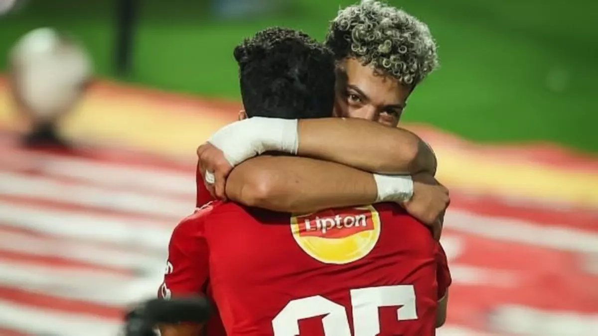 عاجل: الأهلي يحسم أزمة إمام عاشور بحل عبقري... 60 مليون جنيه سنوياً بدلاً من زيادة الراتب!