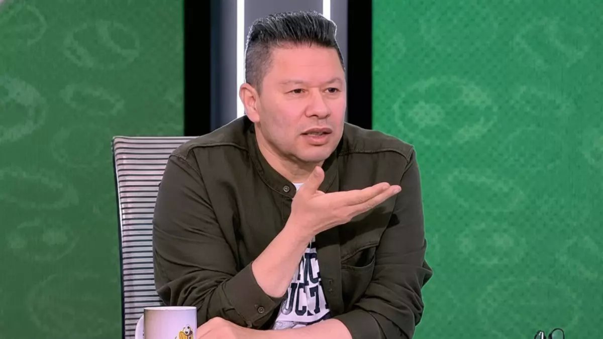 رضا عبد العال يفجر مفاجأة مدوية: "صفقة الأهلي الجديدة فاشلة تماماً"... والسبب صادم!