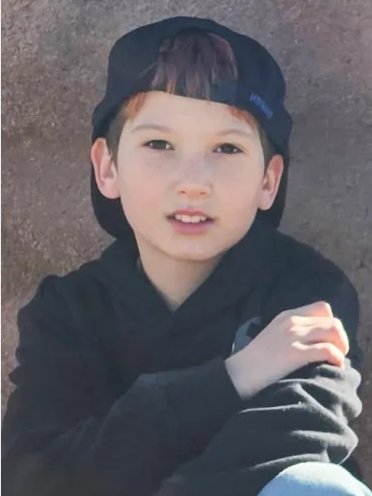 الطفل تالون مايكل