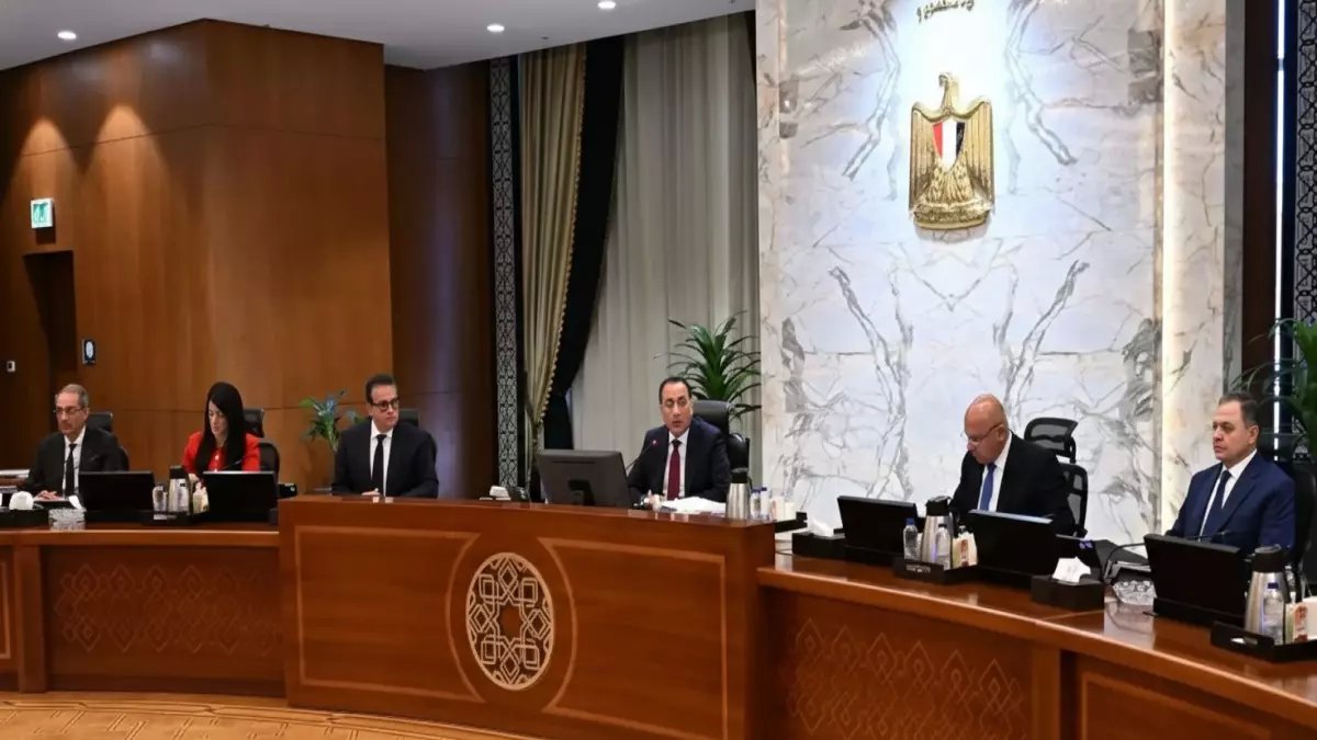 تغيير وزاري صادم في مصر: 13 وجهاً جديداً… تعرف على أسماء الوزراء الذين سيقلبون الحكومة رأساً على عقب!
