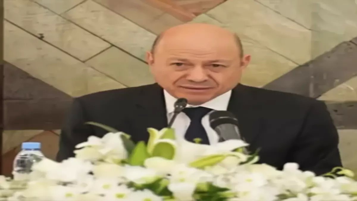 عاجل: العليمي يكشف الخطة السرية لضم اليمن لمجلس التعاون الخليجي - "فرصة تاريخية أم وهم المليارات؟"