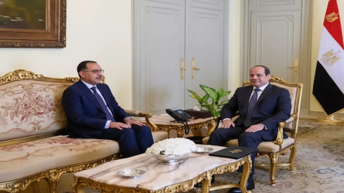 عاجل: السيسي يُطلق "العملية الكبرى" - تعديل حكومي جذري لتحقيق 6 أهداف استراتيجية خطيرة!