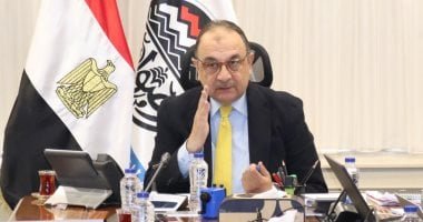 إلغاء وزارة قطاع الأعمال بعد 10 سنوات وبحث نقل الشركات للوزارات المختصة