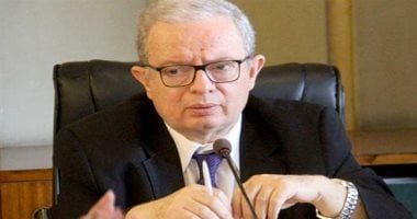 مسيرة حسين عيسى نائب رئيس الوزراء للشؤون الاقتصادية؟