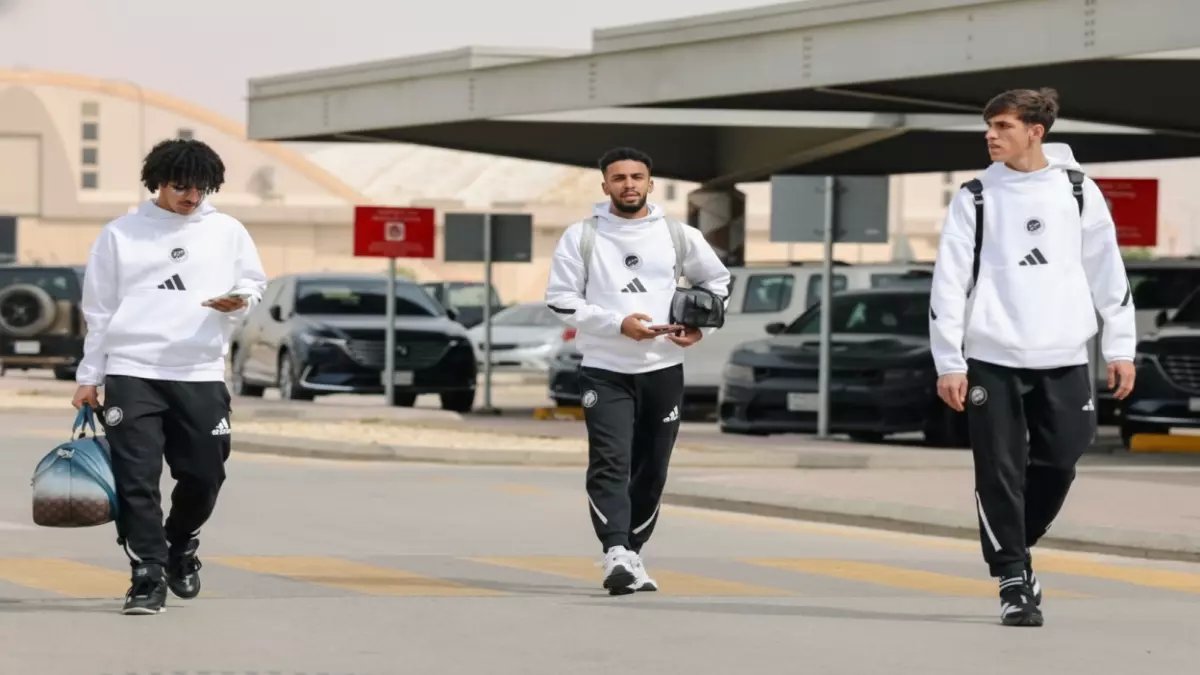 عاجل: النصر يسافر بدون رونالدو لمواجهة تاريخية في آسيا... قرار جيسوس المفاجئ يشعل الجدل!