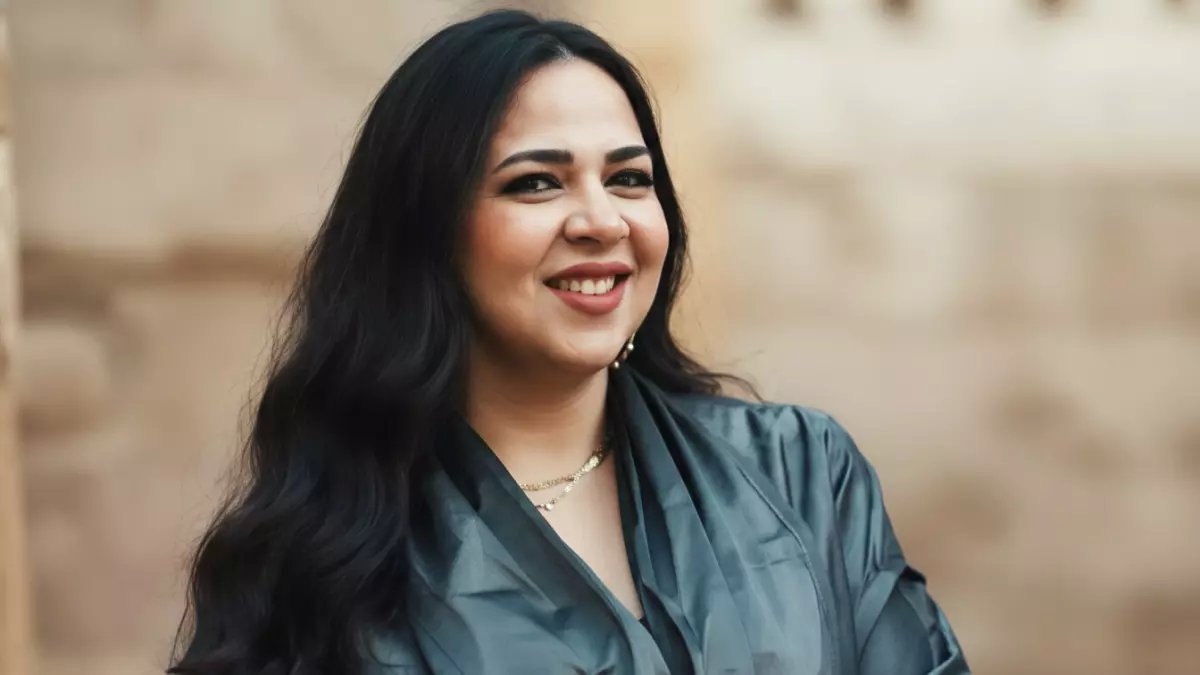 صادم: إيمي سمير غانم تفجر مفاجأة مدوية عن ياسمين عبدالعزيز - "معرفهاش... والفرق بيننا 7 سنين فقط"!