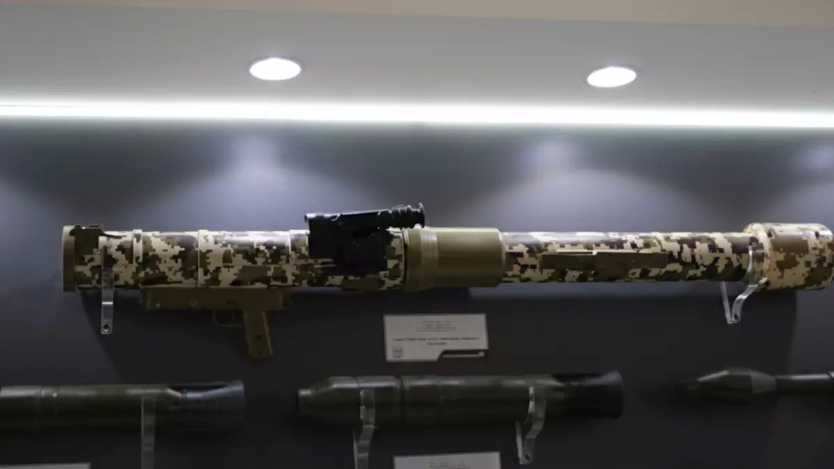 عاجل: روسيا تكشف سلاح RPG-29M الخارق… خفيف الوزن يدمر أقوى الدبابات بضربة واحدة!