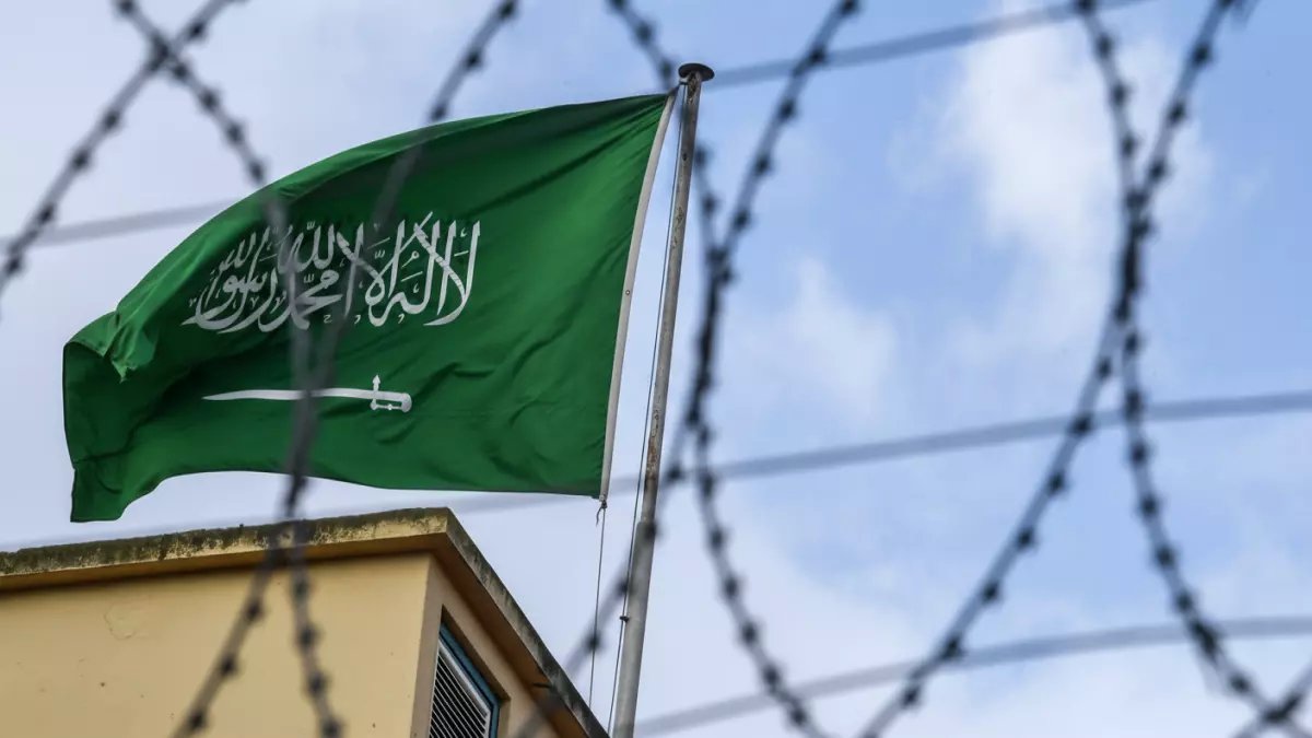 عاجل: السعودية تعدم 3 أشخاص في يوم واحد.. مواطن سمّم والده وشقيقتيه ومصريان بتهمة المخدرات