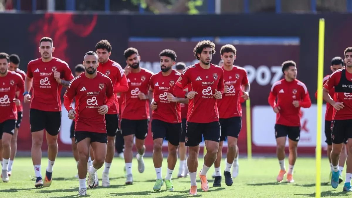 عبدالجليل يفجر مفاجأة: "الأهلي سيسحق الإسماعيلي بسهولة"... ويكشف السر وراء فشل بن رمضان!