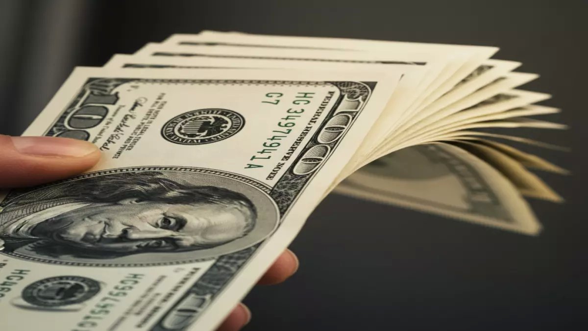 عاجل: الدولار يتجمد في مصر اليوم.. هل ينتهي جنون الأسعار؟ أسعار البنوك تكشف مفاجأة صادمة!