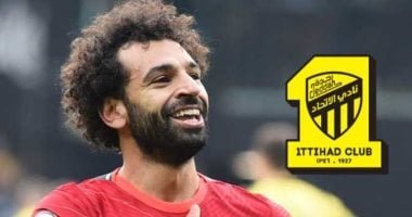 صحف إسبانيا تكشف موعد انتقال محمد صلاح إلى الاتحاد السعودى