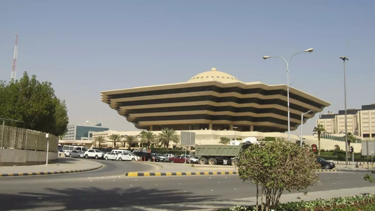 عاجل: تنفيذ إعدام الجاني الذي قتل والده وشقيقتيه بالسم في الرياض - التفاصيل الكاملة صادمة!