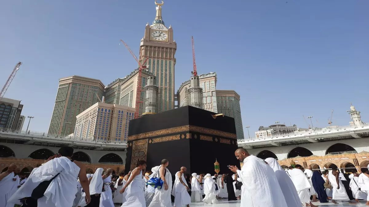 عاجل: مصر والسعودية تطلقان أول دورة تدريبية مشتركة لـ80 مشرف حج… قرار خطير سيغير تجربة الحجاج والمعتمرين للأبد!