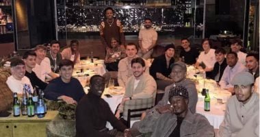 عشاء جماعى فى مدريد يعزز روح القتال داخل صفوف الريال.. صور