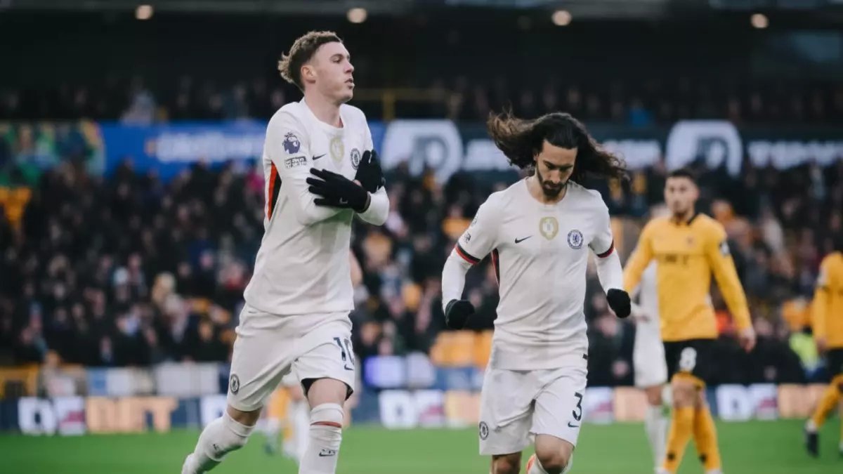 صاروخ بالمر يفجر مفاجأة تاريخية: أول هاتريك في الشوط الأول لثلاث مرات بالدوري الإنجليزي!