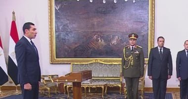 جوهر نبيل يؤدى اليمين الدستورية وزيرا للشباب والرياضة أمام الرئيس السيسى